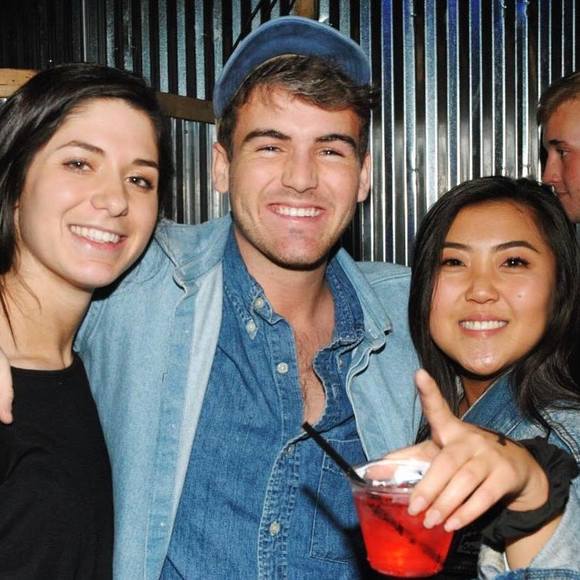 Meet your Posher, Mcnair - Picture 1 of 1